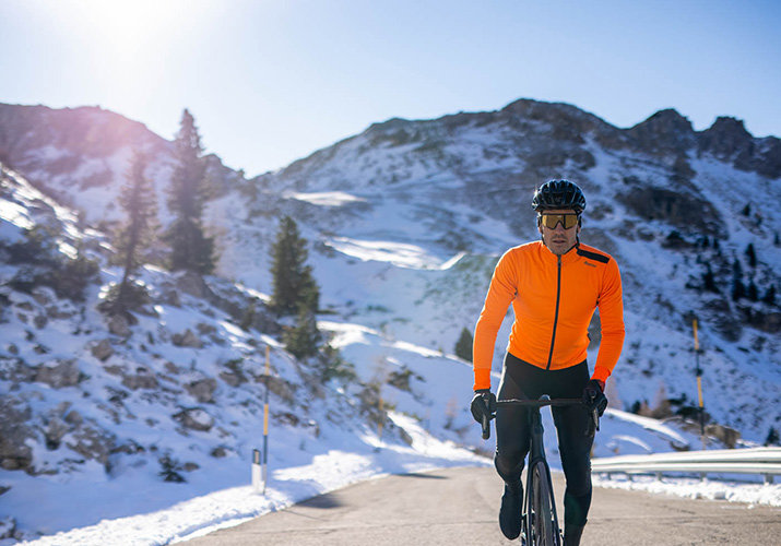 SANTINI VEGA XTREME KABÁT: Olasz „bellezza” a legzordabb körülményekhez