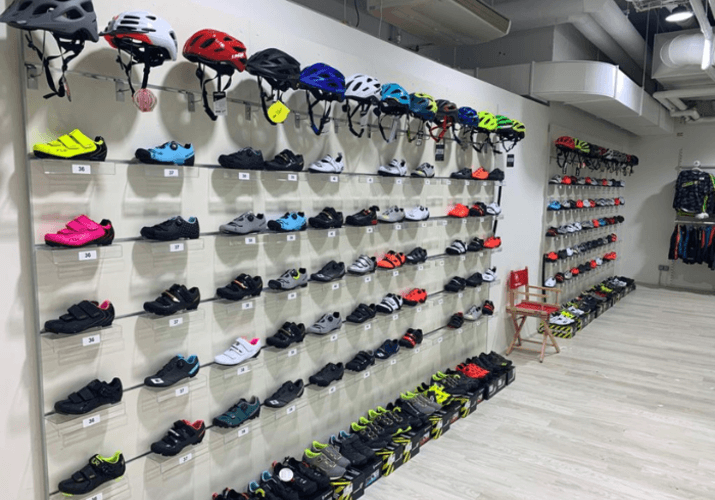 KEZDŐ KERÉKPÁROS: ŐSZI RUHÁZAT- ÉS FELSZERELÉSVÁLASZTÁS