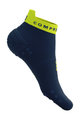 COMPRESSPORT Kerékpáros bokazokni - PRO RACING V4.0 RUN LOW - kék/sárga