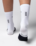 GOBIK Klasszikus kerékpáros zokni - LIGHTWEIGHT 2.0 MOVISTAR TEAM 26 - fehér/fekete
