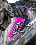 MUC-OFF tisztító szett - 8-IN-ONE BIKE CLEANING KIT