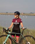 BIANCHI MILANO Rövid kerékpáros nadrág kantár nélkül - AVOLA LADY - fekete/rózsaszín