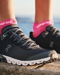COMPRESSPORT Kerékpáros bokazokni - PRO RACING 4.0 RUN - rózsaszín/zöld