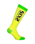 SIX2 Kerékpáros térd zokni - RECOVERY - fekete/zöld/sárga