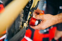 UNIOR monoblokk kihajtó - REMOWER BSA30 - piros