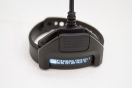 GARMIN töltő - VÍVOSMART - fekete