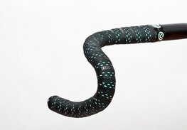 BIKERIBBON owijka na kierownicę - DROPS - kék/fekete