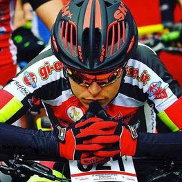 BIOTEX Kerékpáros kesztyű hosszú ujjal - SUMMER - piros/fekete