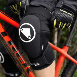 Kerékpáros védők - MT500 - fekete