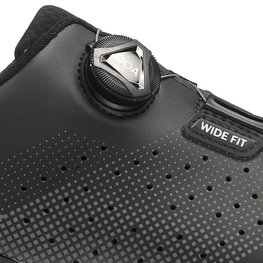 GAERNE Kerékpáros cipő - CARBON TORNADO WIDE - fekete