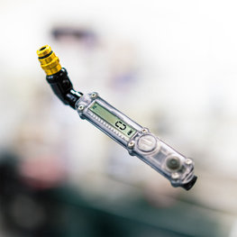 LEZYNE Kerékpáros kiegészítők - DIGITAL CHECK DRIVE - fekete