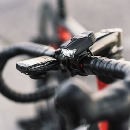 LEZYNE lámpa - KTV DRIVE FRONT - fekete