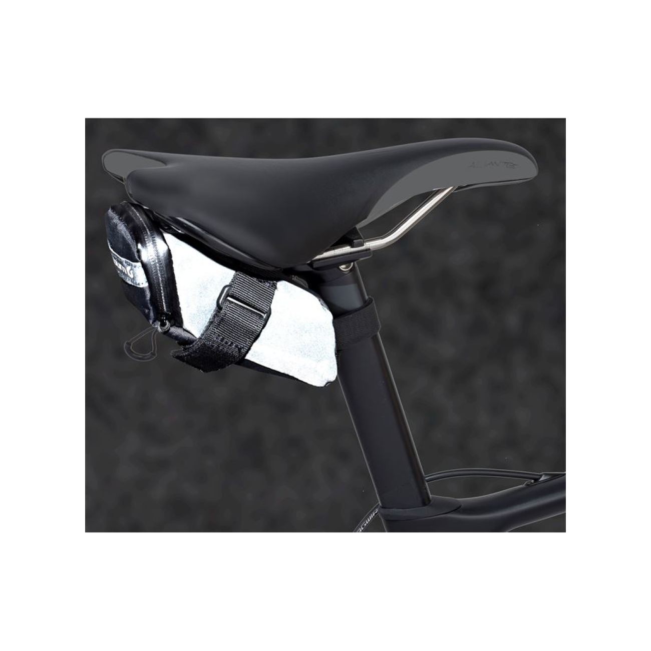 BLACKBURN Kerékpáros Táska - GRID SMALL - Fekete